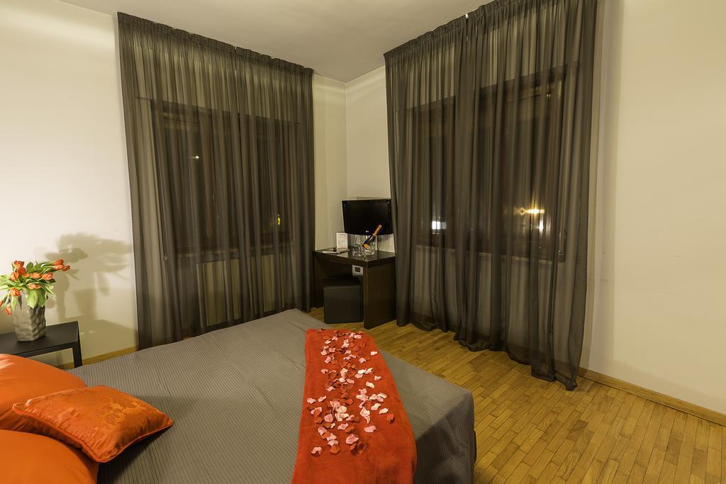 Capo Horn Hotel Darfo Boario Terme Exterior photo